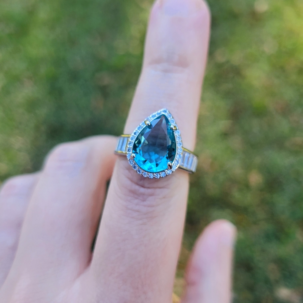 Stunning Sapphire Blue Pear Cut Teardrop 925 Silver Ring - Picture 6 of 13